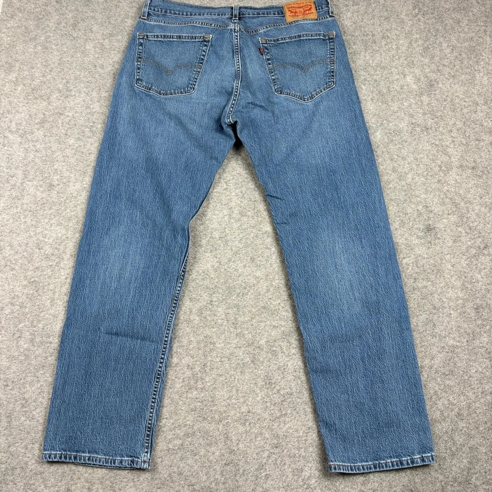 Levi's 505 Jeans Mens 36x32 Straight‎ Leg Regular Fit Medium Wash Blue Denim